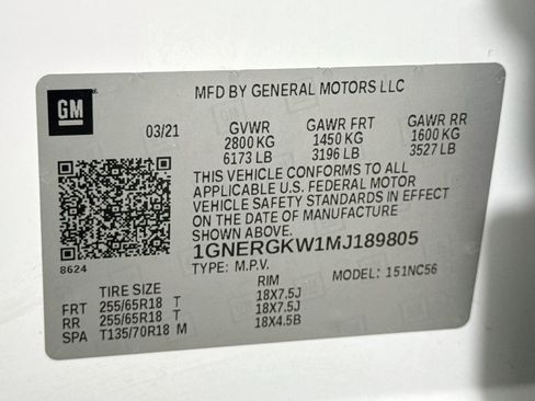 Used 2021 Chevrolet Traverse LT FWD image 34