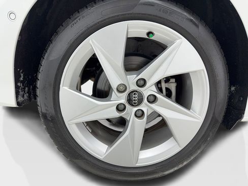 Used 2024 Audi A3 2.0T Premium w/ Convenience Package image 39