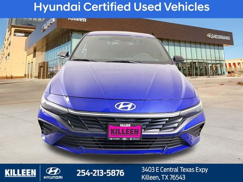 Used 2025 Hyundai Elantra Sport FWD image 2