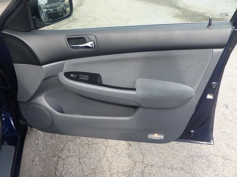 Used 2006 Honda Accord SE image 12