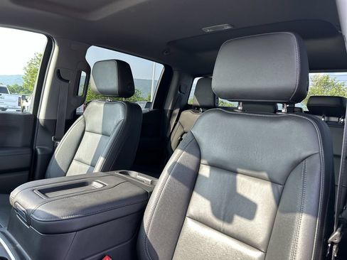 Used 2021 Chevrolet Silverado 1500 RST w/ Convenience Package II AWD/4WD image 23