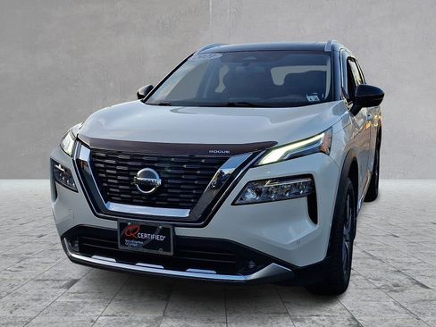 Used 2021 Nissan Rogue Platinum image 5