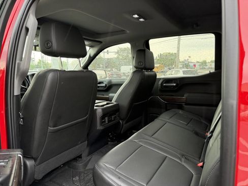 Used 2019 Chevrolet Silverado 1500 LT Trail Boss AWD/4WD image 5