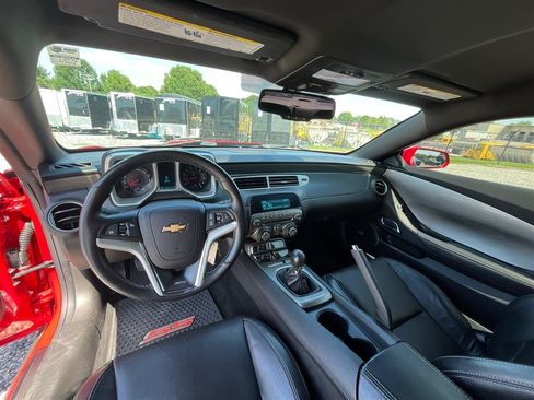 Used 2012 Chevrolet Camaro SS w/ RS Package RWD image 22