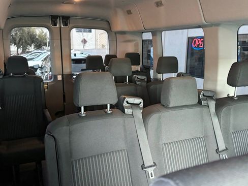 Used 2018 Ford Transit 350 XLT image 28