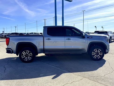 Used 2025 GMC Sierra 1500 AT4 w/ AT4 Premium Package image 6