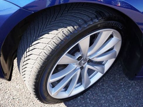 Used 2019 Tesla Model 3 Long Range image 13