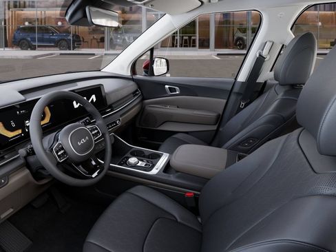 New 2026 Kia Carnival EX FWD image 18