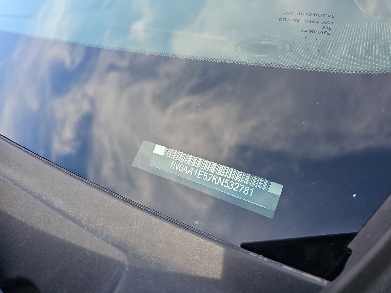 Used 2019 Nissan Titan Platinum Reserve w/ Platinum Utility Package AWD/4WD image 11