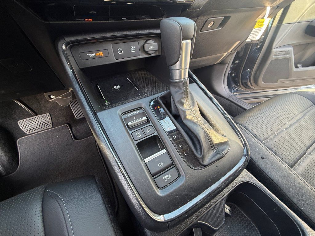 Used 2026 Honda CR-V EX-L image 17