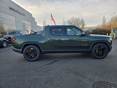 Used 2023 Rivian R1T Adventure image 2