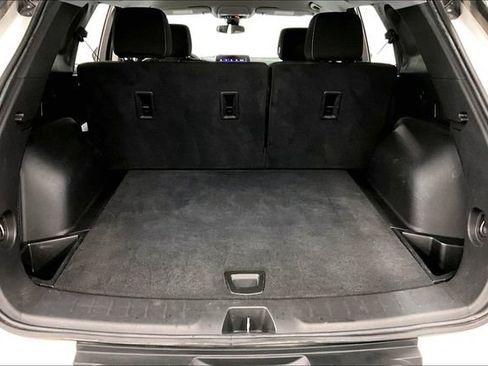 Used 2023 Chevrolet Blazer LT w/ Midnight/Sport Edition image 40