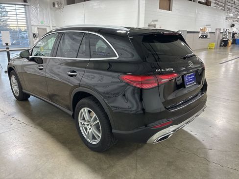 New 2026 Mercedes-Benz GLC 300 4MATIC image 4