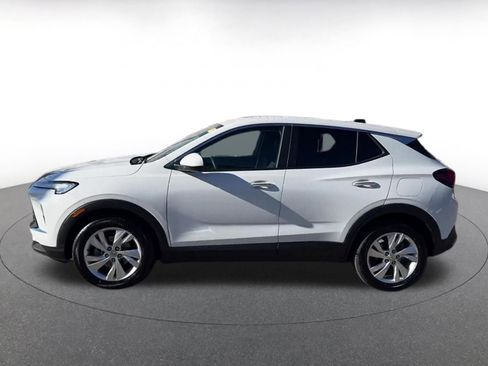 Used 2025 Buick Encore GX Preferred image 8