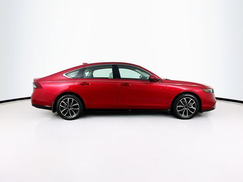 Used 2024 Honda Accord EX-L image 10