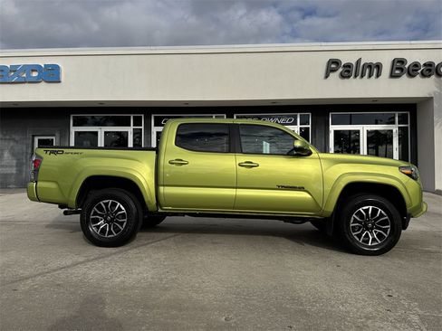 Used 2023 Toyota Tacoma TRD Sport image 24