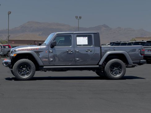 Used 2022 Jeep Gladiator Mojave w/ LED Lighting Group AWD/4WD image 2