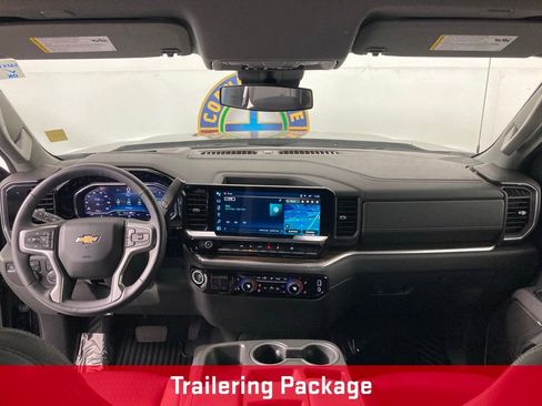 Used 2025 Chevrolet Silverado 1500 LT image 7