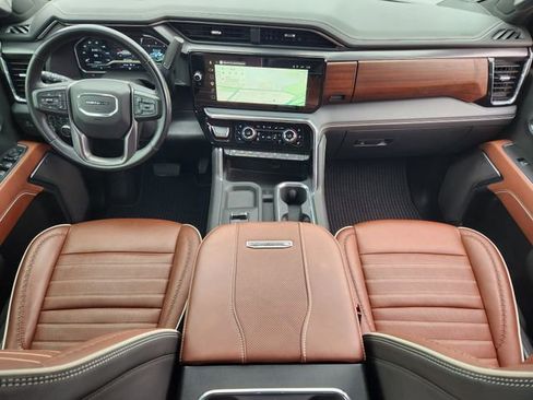 Used 2025 GMC Sierra 2500 Denali Ultimate image 27