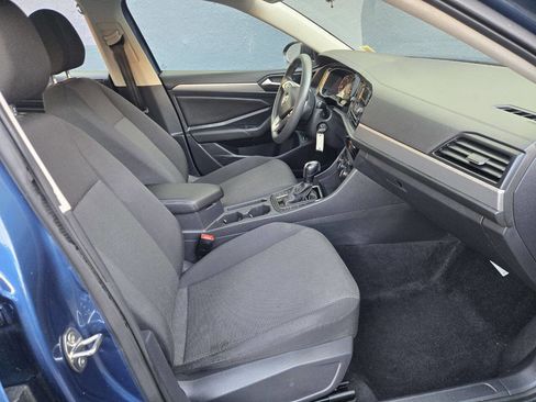 Used 2019 Volkswagen Jetta S w/ Driver Assistance Package image 11