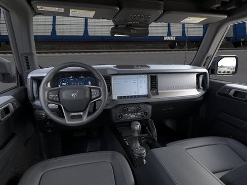 New 2026 Ford Bronco Big Bend w/ Black Diamond Package AWD/4WD image 9