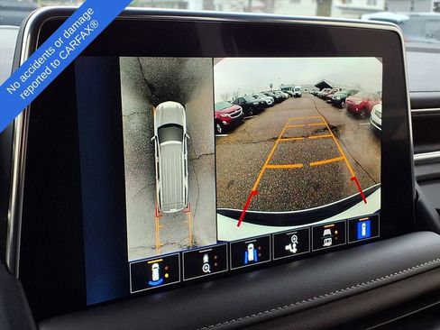 Used 2022 Chevrolet Tahoe LT w/ Luxury Package image 24