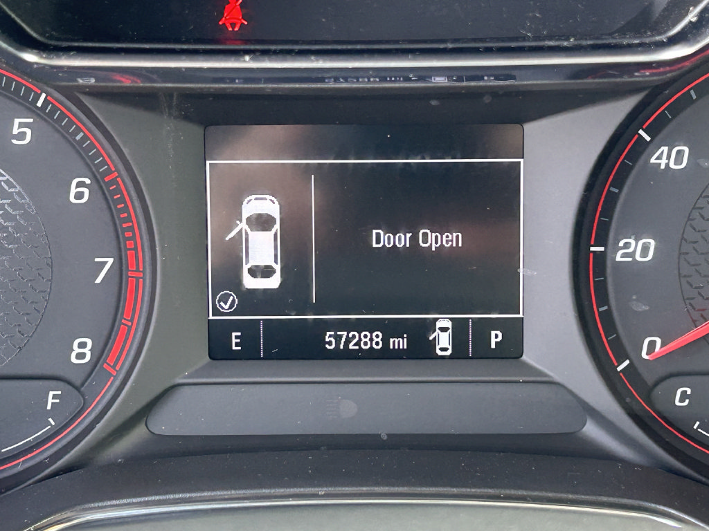 Used 2023 Chevrolet TrailBlazer RS w/ Convenience Package FWD image 35