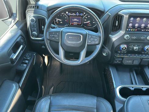 Used 2019 GMC Sierra 1500 Denali w/ Denali Ultimate Package AWD/4WD image 12