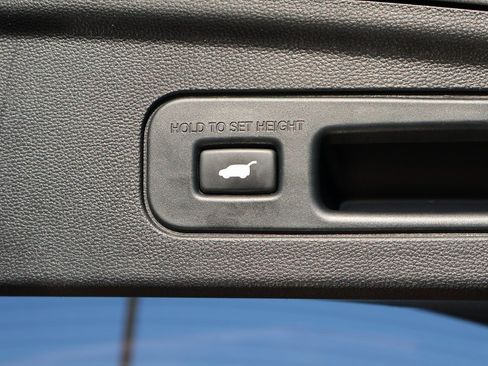 Used 2024 Acura MDX SH-AWD w/ Technology Package image 17