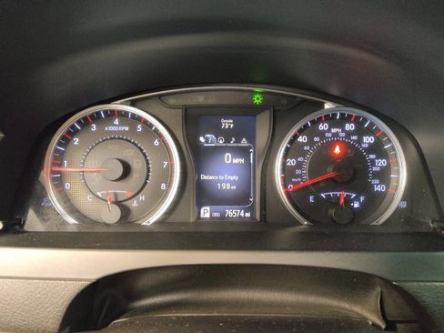 Used 2017 Toyota Camry SE image 23