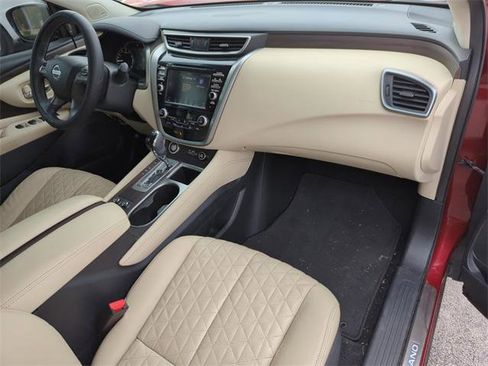 Certified 2021 Nissan Murano Platinum w/ Cargo Package image 18