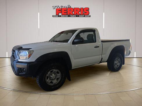 Used 2013 Toyota Tacoma 4x4 Regular Cab image 1