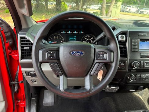 Used 2018 Ford F150 XLT image 15