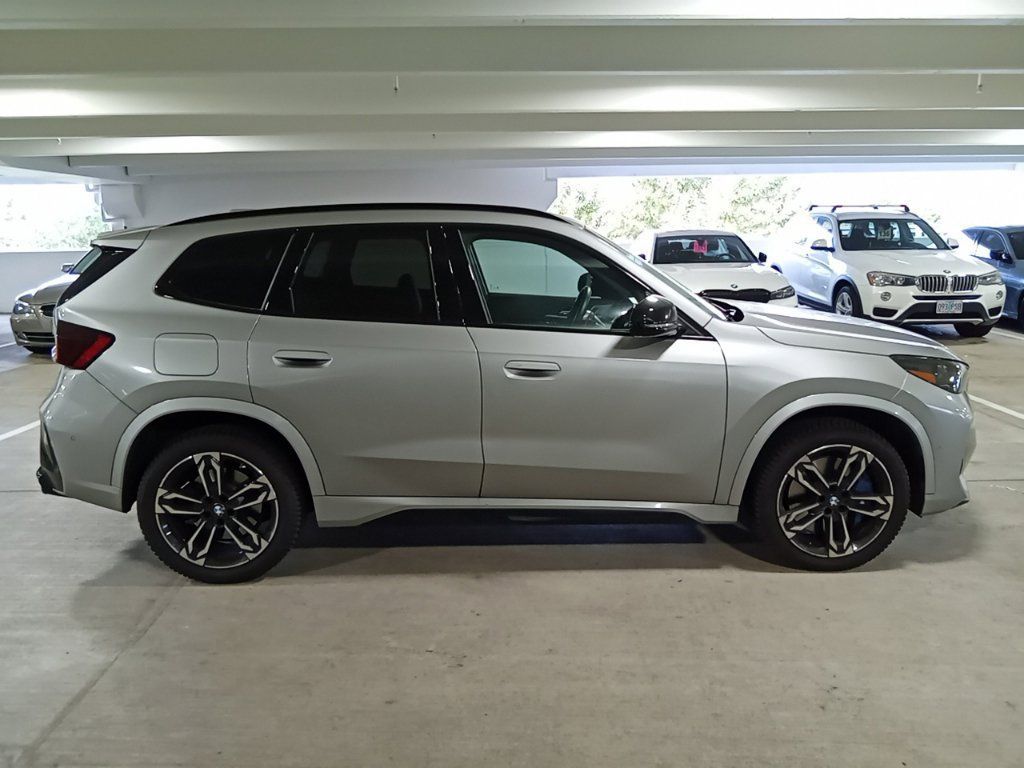 Used 2024 BMW X1 M35i w/ Shadowloine Package AWD/4WD image 4
