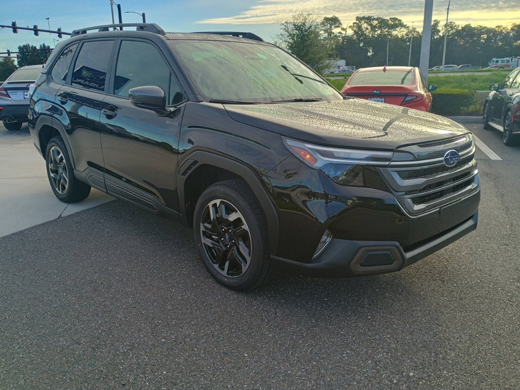 New 2026 Subaru Forester Touring AWD/4WD image 3