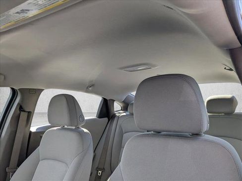 Used 2023 Chevrolet Malibu LS image 17