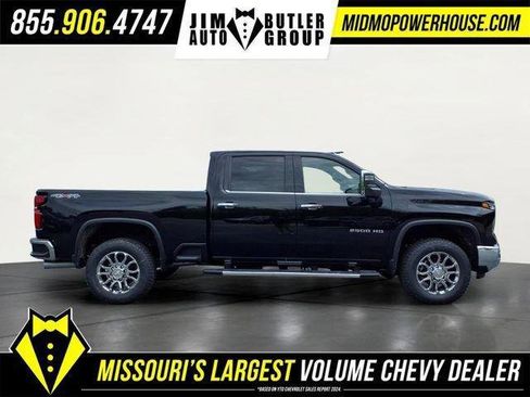 New 2026 Chevrolet Silverado 2500 LTZ w/ LTZ Plus Package AWD/4WD image 2