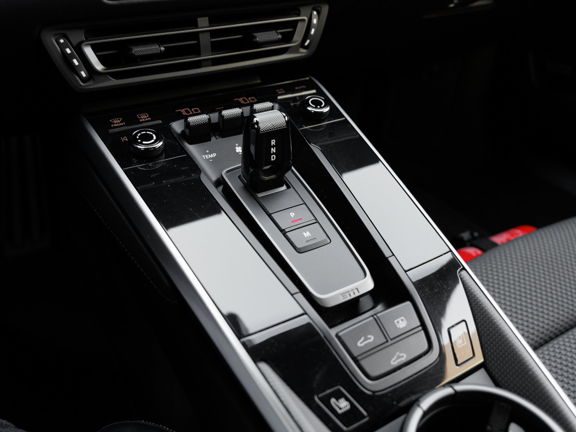 Certified 2024 Porsche 911 Turbo S AWD/4WD image 24