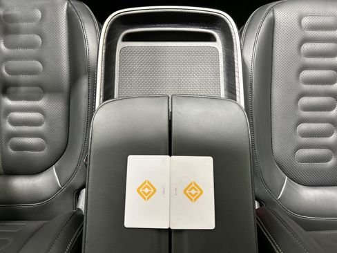 Used 2024 Rivian R1T Adventure AWD/4WD image 29