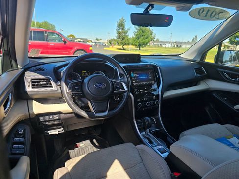 Used 2019 Subaru Ascent Premium image 21