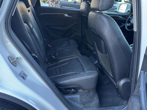 Used 2017 Audi Q5 2.0T Premium image 13