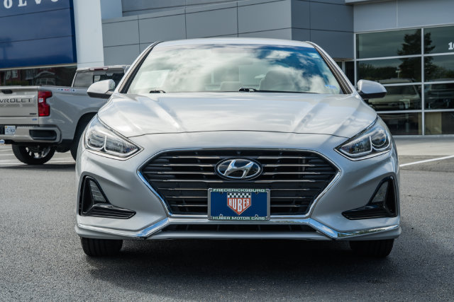 Used 2019 Hyundai Sonata SE FWD image 2