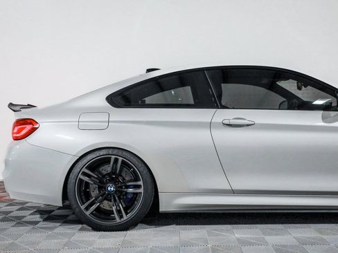 Used 2019 BMW M4 Coupe w/ Competition Package image 2