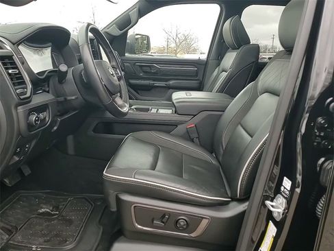 Used 2025 RAM 1500 Limited image 25