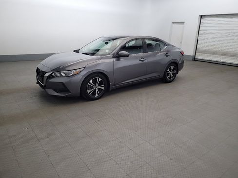 Used 2021 Nissan Sentra SV FWD image 2
