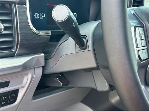 New 2025 Ford F150 Lariat w/ Equipment Group 501A Mid image 31