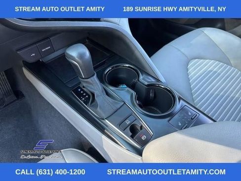 Used 2020 Toyota Camry SE image 39