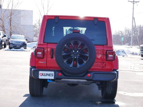 Used 2023 Jeep Wrangler Unlimited Sahara image 6