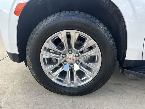 Certified 2023 GMC Yukon XL Denali image 35