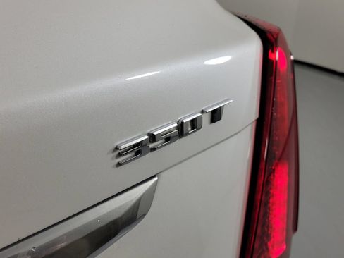 Certified 2023 Cadillac XT5 Premium Luxury w/ Technology Package FWD image 6